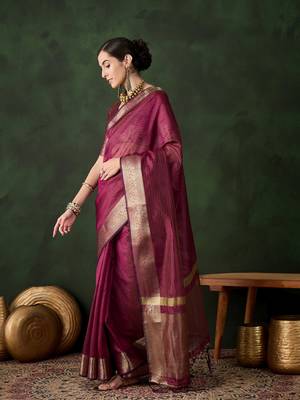 Women's magenta color kahdi organza stylish zari weaving work saree 2