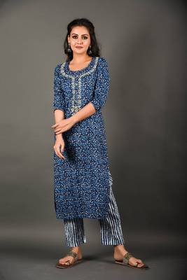 Blue & white floral printed cotton suit set 1