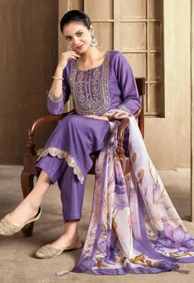 Lavender color spun rayon slub fabric heavy embroidery kurta set with digital printed dupatta 1