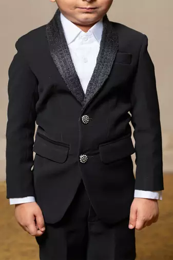 Stylish blackslim-fit suit for boys