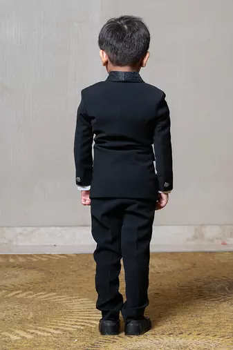 Stylish blackslim-fit suit for boys