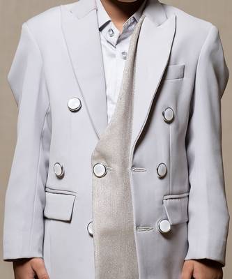 Stylish light grey double-breasted suit with silver accents 2
