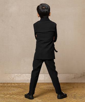 Elegant blacksuit with sequined accents 4