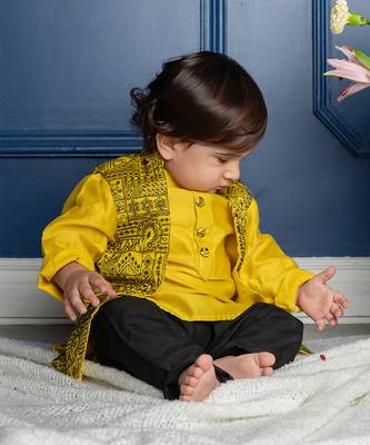 Mandarin collar yellow kurta with pocket detail embroidered jacket and pyjama 3