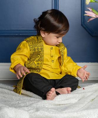 Mandarin collar yellow kurta with pocket detail embroidered jacket and pyjama 4