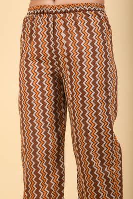 3 piece metal grey and chocolate brown kurta with printed cambric dupatta and pants 2