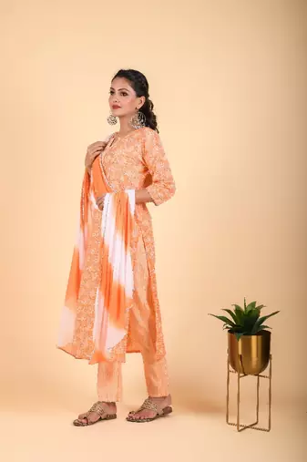 Classic 3 piece floral orange kurta & lining pants accompanied.