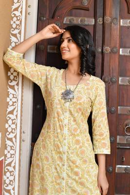 Powder blue & star white alia cut suit set with organza dupatta 2