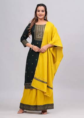Green women printed embroidered aline kurta palazzo with dupatta set 1