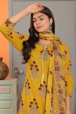 Mustard women cotton floral printed aline kurta pant with dupatta set 4