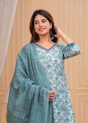 Green cotton printed kurti 4