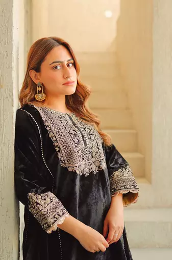 Nisreen - short kalidaar chauga with salwar