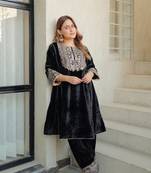 Nisreen - short kalidaar chauga with salwar
