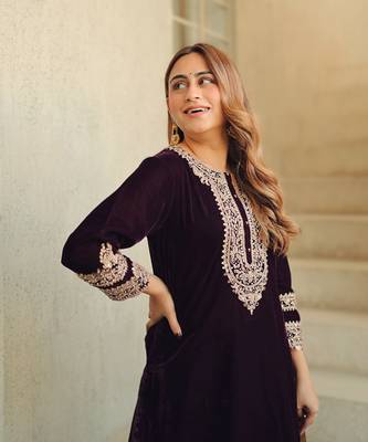 Zyra - short kurta with salwar 2