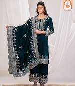 Dark green velvet suit set with velvet dupatta