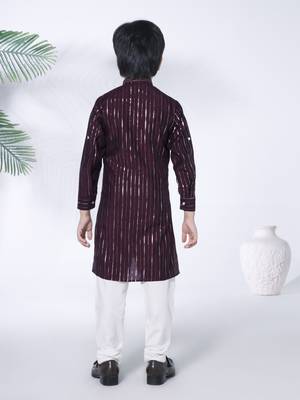 Wine foil stripes woven kurta and pyjama set 5