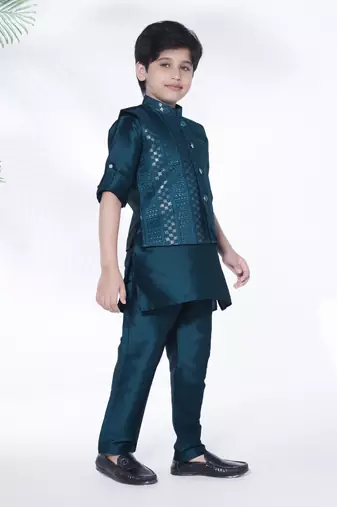 Peacock blue self embriodered coton silk kurta & pant with ethnic jacket