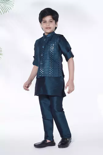 Peacock blue self embriodered coton silk kurta & pant with ethnic jacket