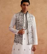 White & black open waistcoat kurta set with thread embroidery
