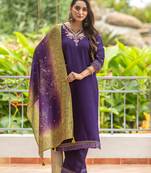 Women Ethnic Motifs Embroidered Regular Sequinned Kurti with Trousers & With Dupatta