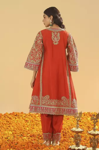 Irha burnt orange short chauga with khada dupatta