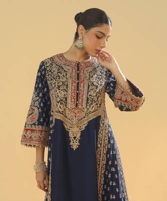 Hana deep blue chauga with salwar and odhni 4
