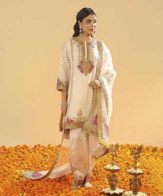 Ziana daisy ivory short kurta with salwar and dupatta 4