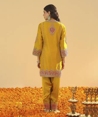 Mirha mustard short kurta with salwar and dupatta 3