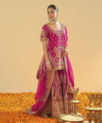 Ishwa hotpink short kurta with sharara and dupatta 3