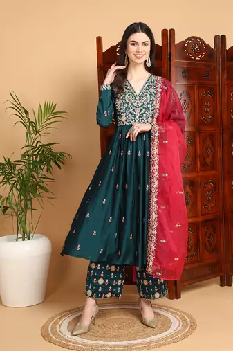 green silk blend solid yoke design a-line kurta trousers with dupatta