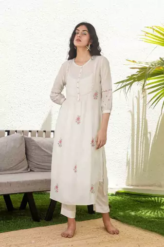 Snow white pintuck yoke kurta set