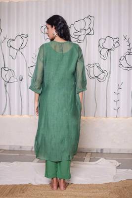 Bottle green paarijaat kurta set 5