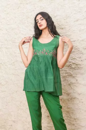 Bottle green top & pant set
