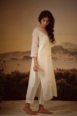 White rangoon bail kurta set 4