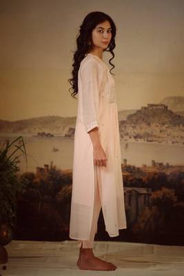 Ivory pink flamingo kurta set 2