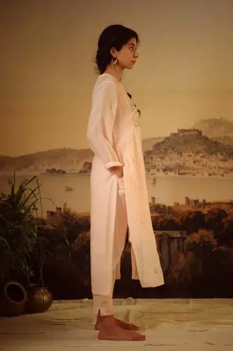 Ivory pink vineyard kurta and pant set