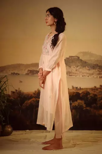 Ivory pink vineyard kurta and pant set