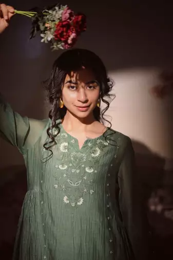 Bottle green juhi yoke kurta set