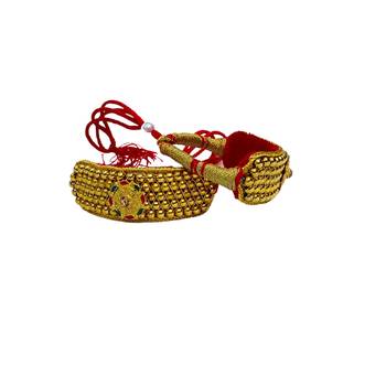 Stone stud gold plated  pouchi color golden material brass  size adjustable 1