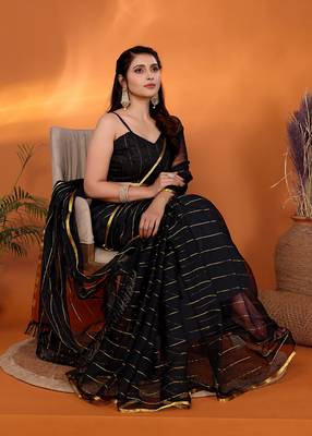 Black woven design poly chiffon party wear saree with blouse piece 5