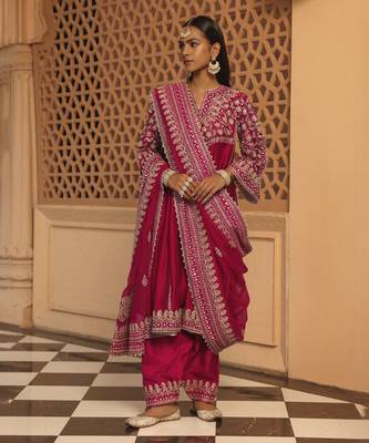 Hotpink aiman - short knee length chauga with salwar and khada dupatta 1
