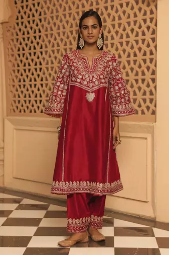 Red aiman - short knee length chauga with salwar and odhni
