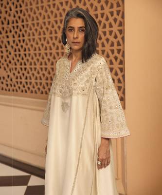 Daisy ivory aiman - short knee length chauga with salwar 2