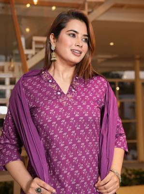 Cotton lavender colour straight   kurti-pant-dupatta set 5