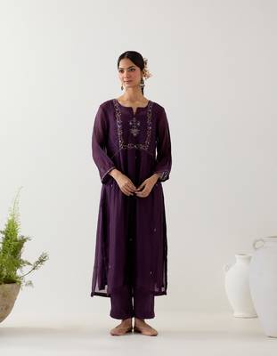 Purple mughal buta kurta set 1