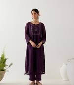Purple mughal buta kurta set