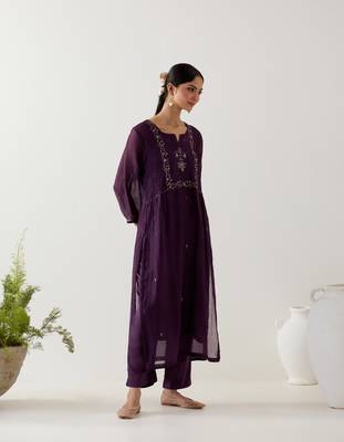 Purple mughal buta kurta set 4