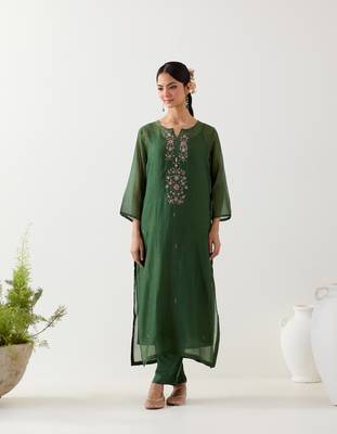 Bottle green pendant kurta set 1