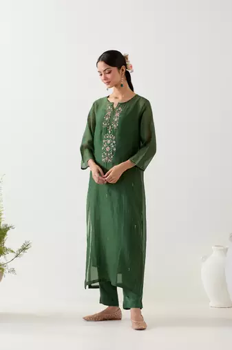 Bottle green pendant kurta set