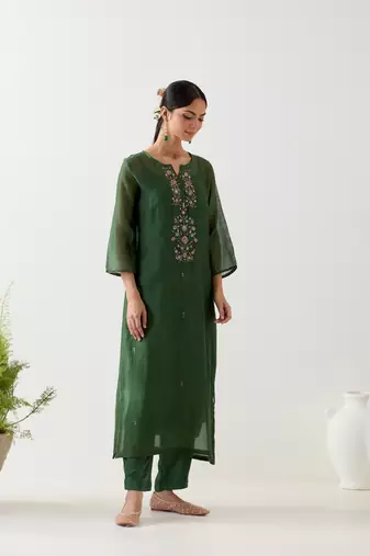 Bottle green pendant kurta set